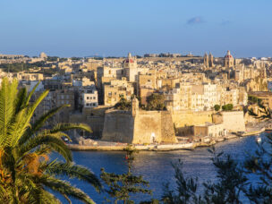 Pohled na Sengleu z Valletty, Malta